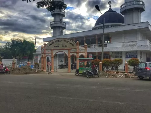 masjid-ateuk-pahlawan.webp